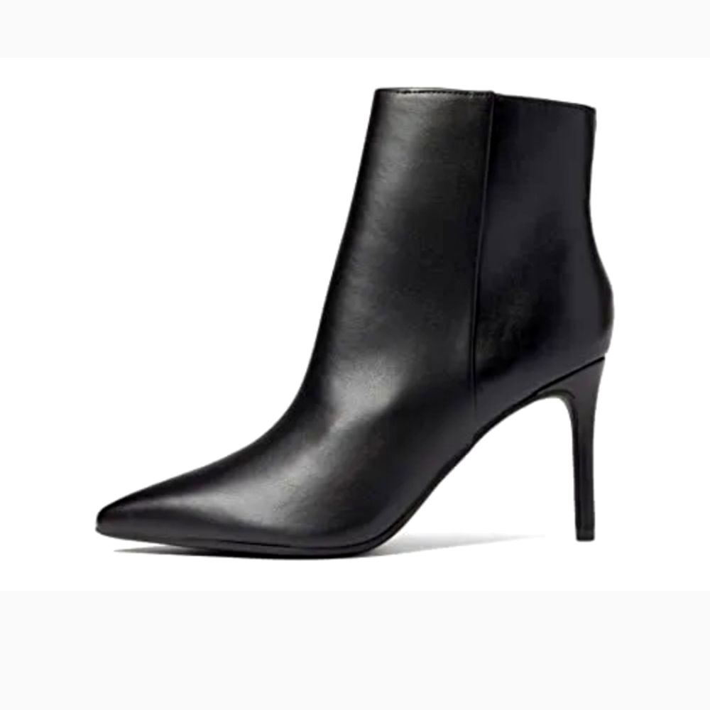 SOLD!! NEW!! NINE WEST GURLY BOOT SIZE 9M